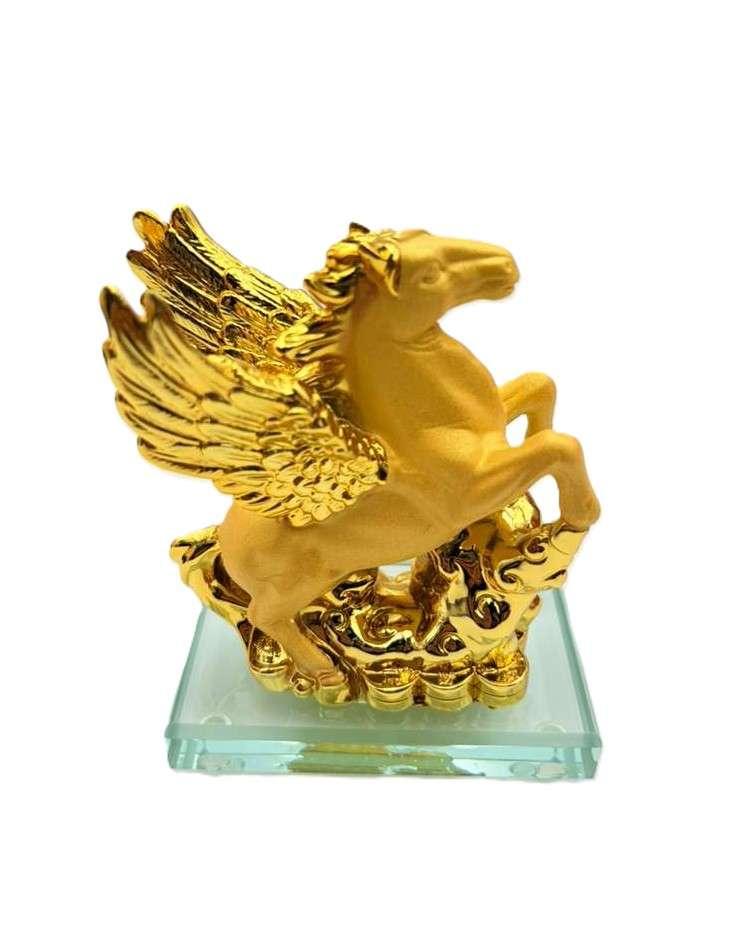 Golden Wealth Horse Statue – tượng ngựa phát tài – feng shui horse – success and fortune décor – golden horse figurine – wealth and prosperity ornament